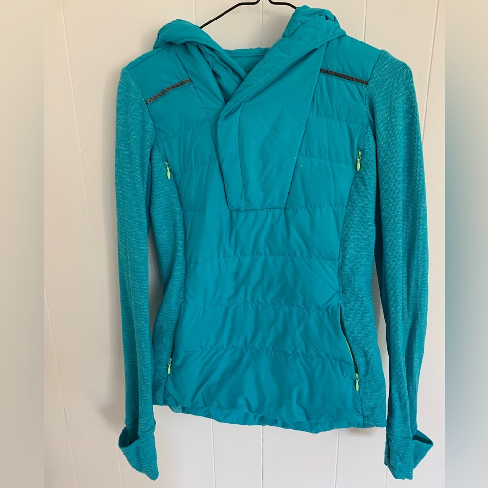 Down Lululemon hoodie